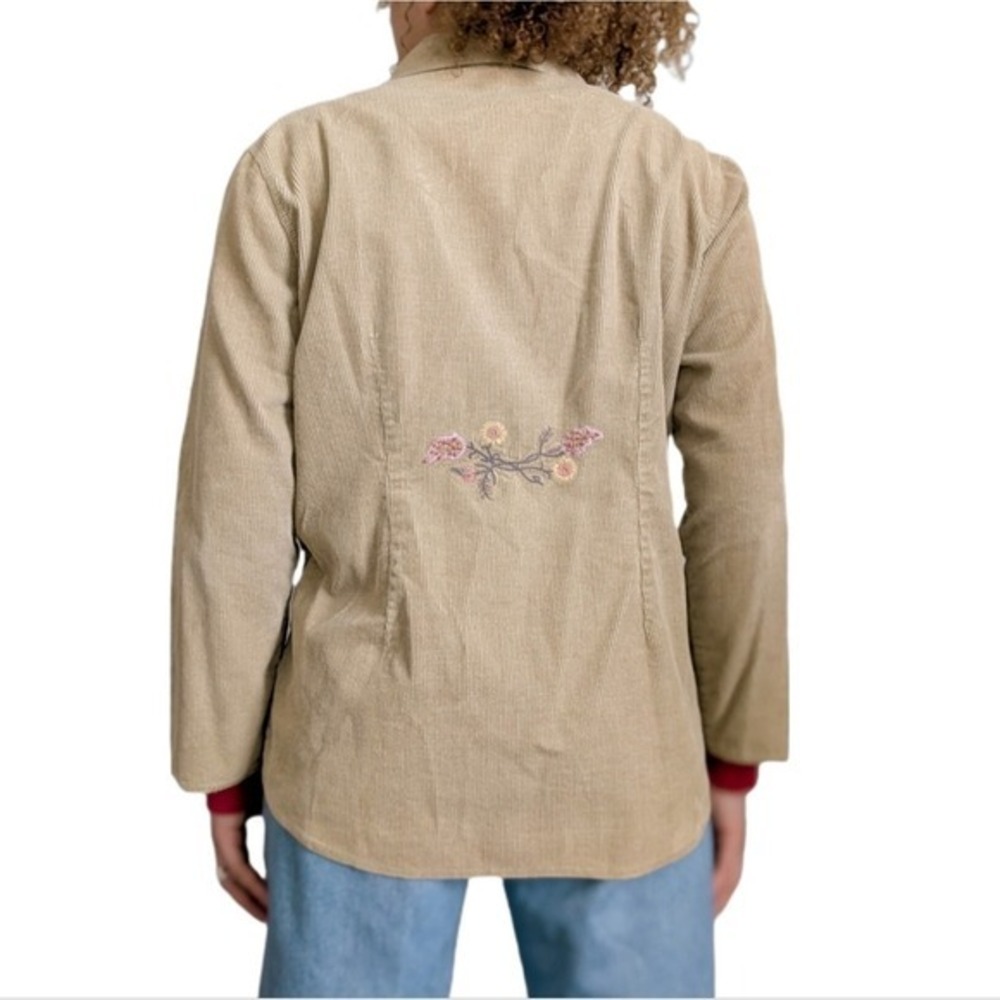 Vintage 90s Cottagecore Whimsy Floral Embroidered Corduroy Button Down Shirt